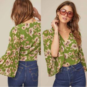 ASTR the Label Green Pleated Sleeve Floral Print Wrap Front Blouse